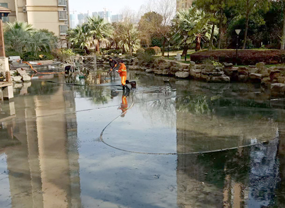 定西景观池淤泥清理